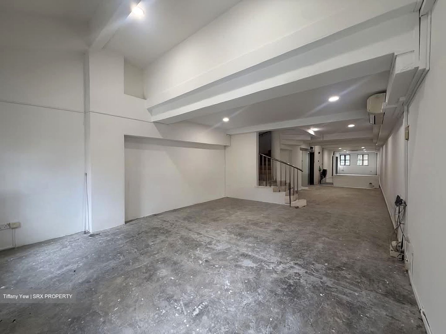 Joo Chiat Road (D15), Shop House #560760451